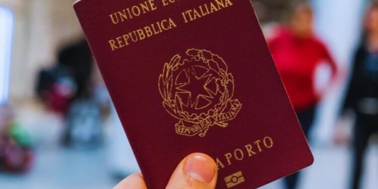 Futuro complicato: Nuevo decreto limita el acceso a la ciudadanía italiana para descendientes argentinos