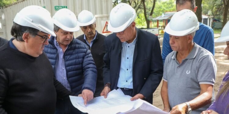 Una comitiva recorrió el avance de las obras en La Esmeralda y visitó el Parque provincial Cayastá