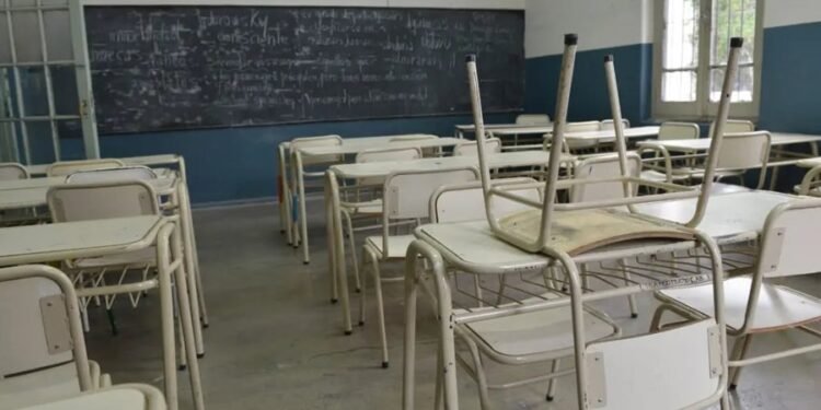 Paritarias en Santa Fe: el viernes vuelven las negociaciones con estatales y docentes