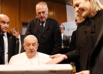 Gisela Scaglia recordó su encuentro con el Papa Francisco: “Nos deja un legado de humildad y servicio”