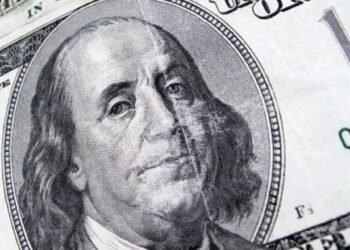 A cuánto se vende el dólar este viernes 11 de abril de 2025 en Argentina