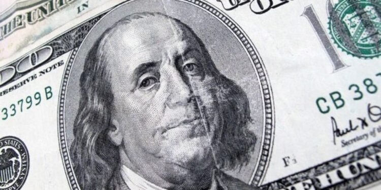 A cuánto se vende el dólar este viernes 11 de abril de 2025 en Argentina