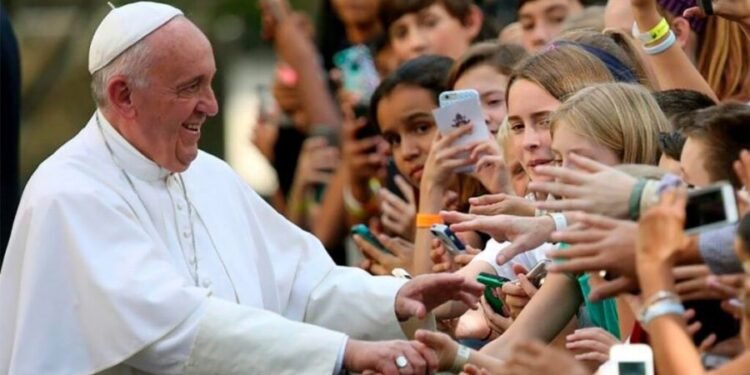 El gobernador despidió al papa Francisco: “Le deja a la humanidad un legado inolvidable”