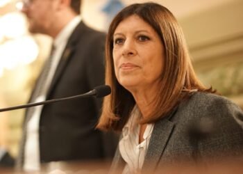 Clara García continuará como presidenta de la Cámara de Diputados de Santa Fe