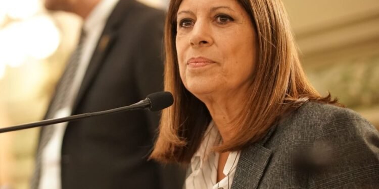 Clara García continuará como presidenta de la Cámara de Diputados de Santa Fe