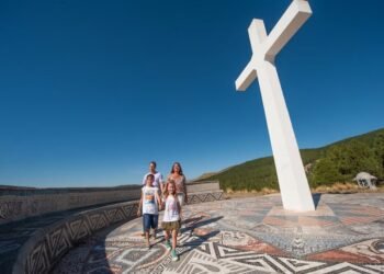 Semana Santa 2025: viajaron 2,7 millones de turistas por el país y gastaron $733 mil millones