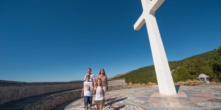 Semana Santa 2025: viajaron 2,7 millones de turistas por el país y gastaron $733 mil millones