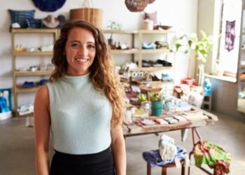 Nuevo acuerdo mercantil: subas escalonadas y suma fija hasta junio