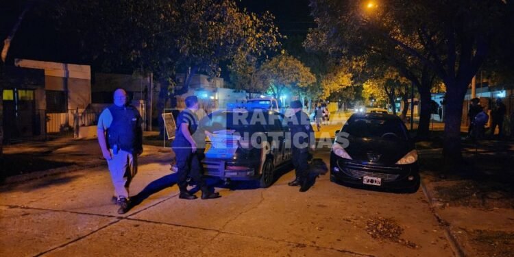 Barrio Fátima: andaban por los techos, uno terminó capturado por los vecinos