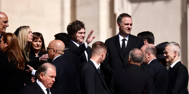 Tras la despedida a Francisco, el gobierno retoma su agenda política, económica y electoral