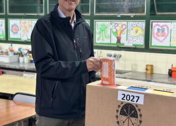 Argañaraz votó y afirmó que es una elección histórica por lo que se vota en la provincia