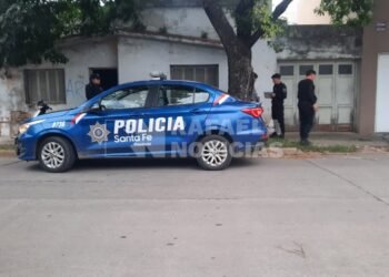 Varias personas usurparon una casa, pero no las pudieron sacar «porque hay menores»
