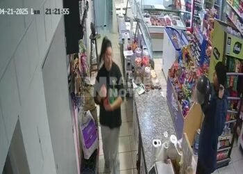 VIDEO. Así fue el robo con arma en barrio Belgrano: «Dame toda la plata, no te quiero lastimar»