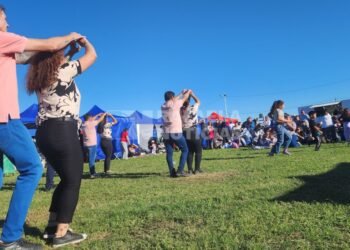 Domingo de festejos vecinales en el 2 de Abril y el Barrio 42
