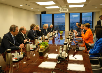 Horas decisivas con el FMI: termina la negociación de la letra chica y los números finos del acuerdo