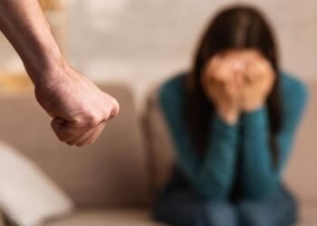 Violento episodio en barrio Fátima: una joven denunció agresiones y amenazas por parte de su pareja