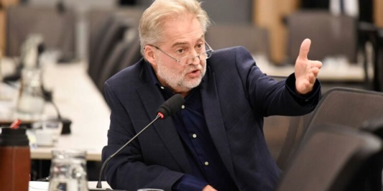 Mirabella: «Basta de financiar a los porteños desde el corazón productivo del país»