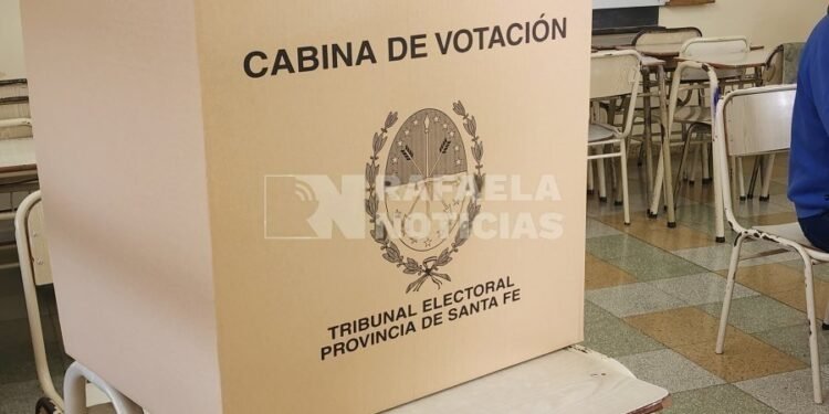 Comienza el pago a las autoridades de mesa por las elecciones de abril