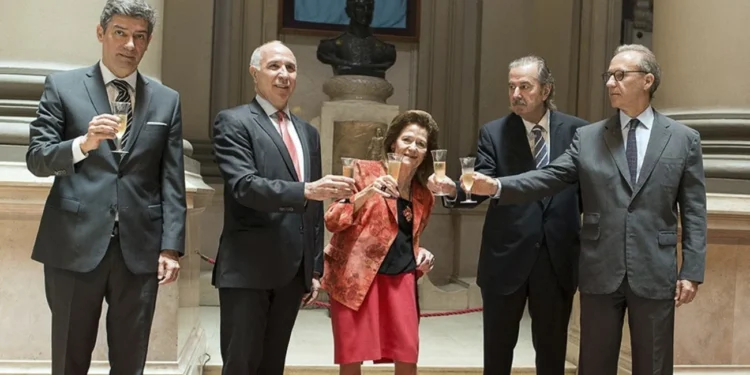 El Senado empieza a discutir la ampliación de la Corte Suprema de la Nación