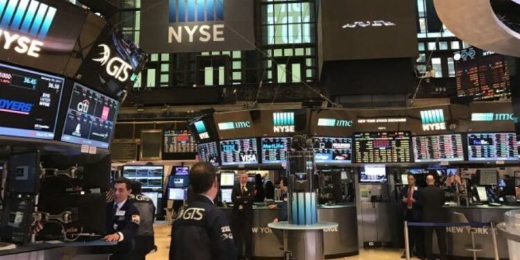 Suben los mercados tras el fallo judicial que frena los aranceles de Trump y el impulso de Nvidia