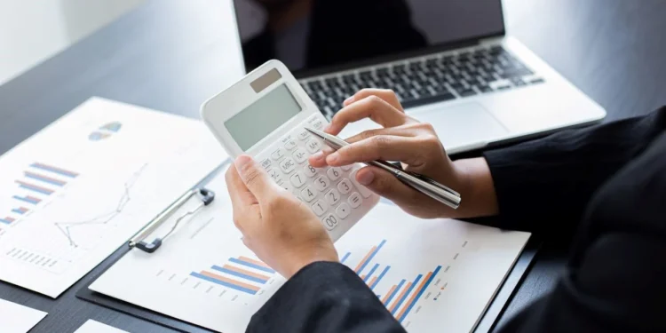 ¿Bajarán los impuestos? La Argentina sigue con 150 gravámenes y la presión fiscal se encamina al 29,2% del PBI