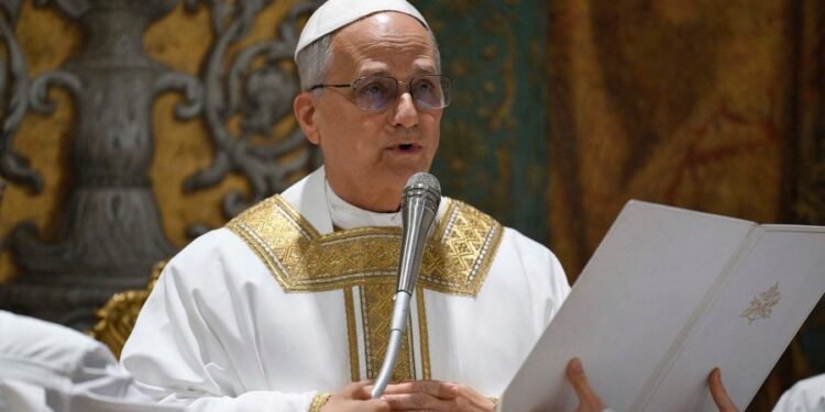 León XIV en su primera homilía: “Jesús nos mostró un modelo de humanidad santa que todos podemos imitar”