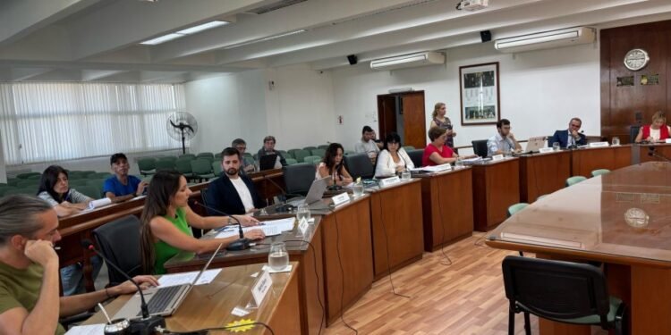 Concejales pidieron precisiones sobre la actualización de la Unidad de Cuenta Municipal