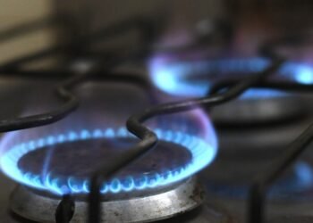 Grave intoxicación por monóxido de carbono en una vivienda de Esperanza