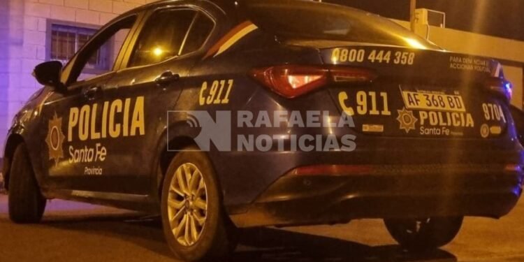 Barrio Central Córdoba: se treparon por los techos y robaron hasta el fiambre de la heladera