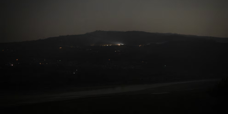 Escala el conflicto entre India y Pakistán: explosiones sacudieron regiones de Cachemira y Amritsar