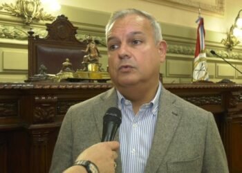 Con foco en derechos y emergencias, comenzó el ciclo “Pensar la Constitución” en Santa Fe