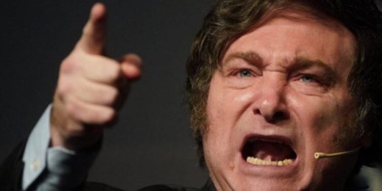 Milei anunció que vetará el aumento a jubilados si avanza en el Senado