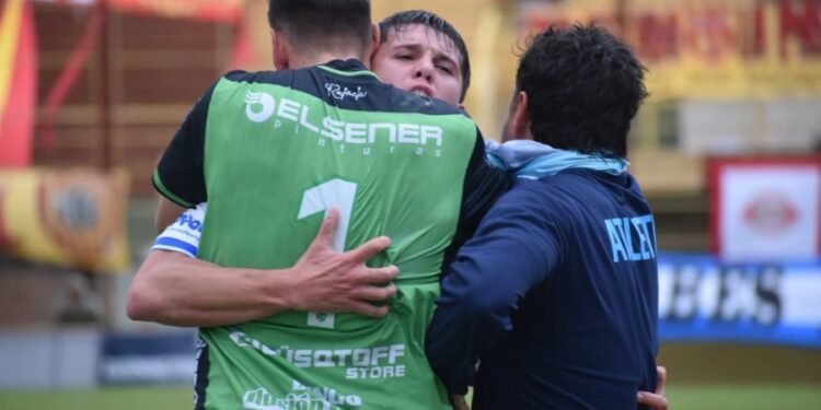 Federal A: Atlético rescató un empate sobre el final