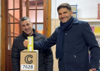Pullaro votó en Hughes y destacó la normalidad de los comicios en toda la provincia
