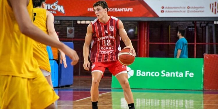 Francisco Alonso, el joven santafesino que sueña con llegar al Mundial Universitario de Básquet