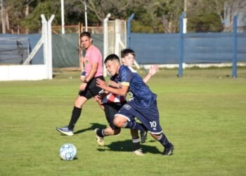 Ben Hur recibió al 9 en una nueva fecha del Torneo Regional Juvenil de AFA
