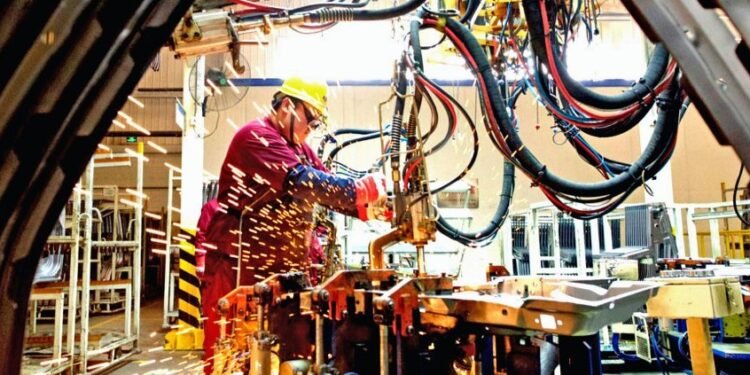 La industria santafesina en alerta: “Ya se perdieron 5.000 empleos y el panorama puede empeorar”