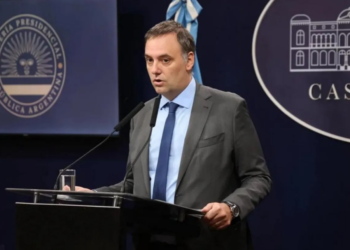 El Gobierno eliminó el asueto del 27 de junio por el Día del Empleado Público