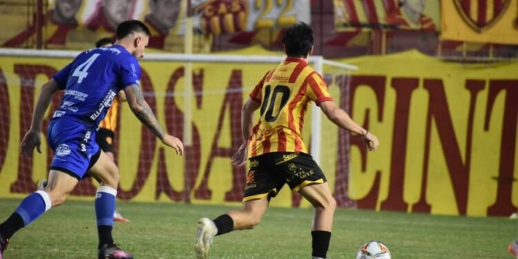 Atlético sumó un punto en su visita a Sarmiento de Resistencia