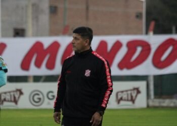 Batacazo del «9» en Pergamino: venció al puntero y sueña con la clasificación