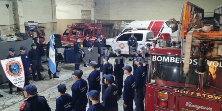 Pedido de los Bomberos Voluntarios de Rafaela en su día: «No nos dejen solos»