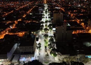 Colocaron luces led en distintos puntos de la ciudad