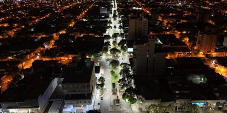 Colocaron luces led en distintos puntos de la ciudad