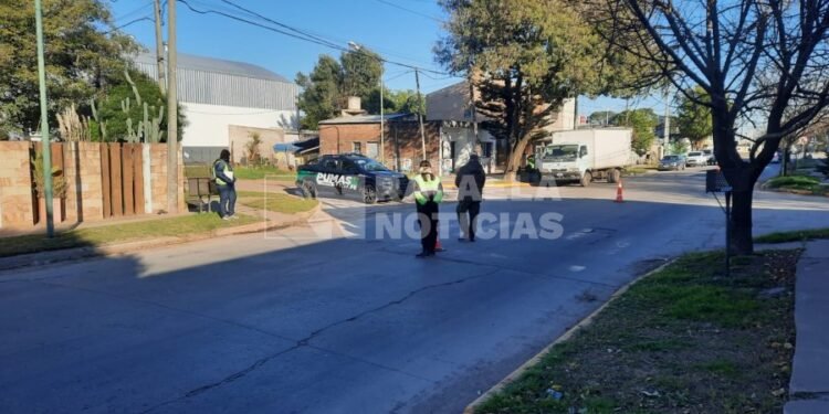 Controles sobre camiones de alimentos y transporte de animales