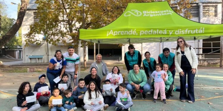 Pedaleando futuro: las infancias aprenden a moverse con conciencia y libertad