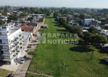 Proyectan crear un espacio permanente para ferias y recitales al aire libre en la ciudad: ¿dónde estará?