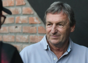 Víctor Godano pidió disculpas a los hinchas de Colón y ratificó su compromiso: “Seguimos peleándola como toda la vida”