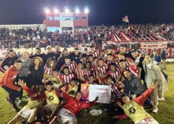 Copa Santa Fe: el 9 celebró a lo grande su cumpleaños y eliminó a Rosario Central