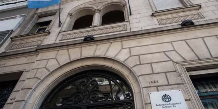 Alerta industrial por cambios en el sistema de garantías para pymes