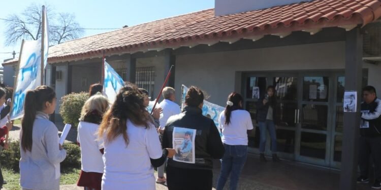 Crimen de Zamir Torres: tensión en una marcha frente al municipio de Frontera y el reclamo de “que caigan todos”